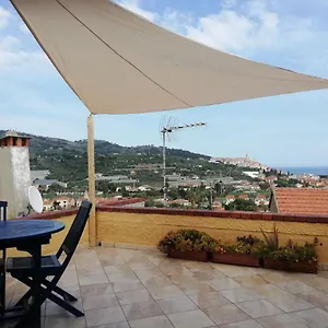 70-via-vione.hotelitalianriviera.com/